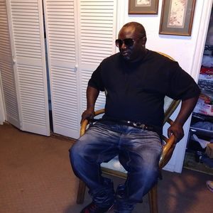 Meet your Posher, Wayne